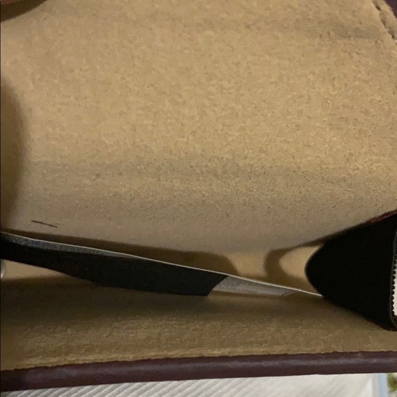 Kenneth Cole Reaction Leather Ostrich Card holder - Picture 3 of 4